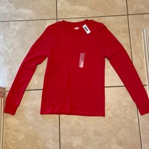 Soft Old Navy Red Long-Sleeved Tee Adult Small
